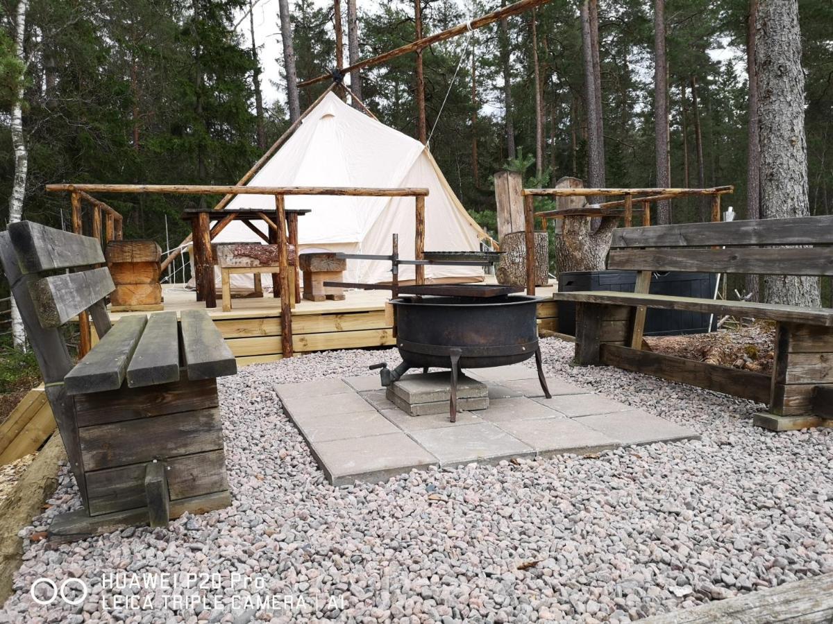 Hotel Vristulvens Aeventyrscenter Mariestad Esterno foto
